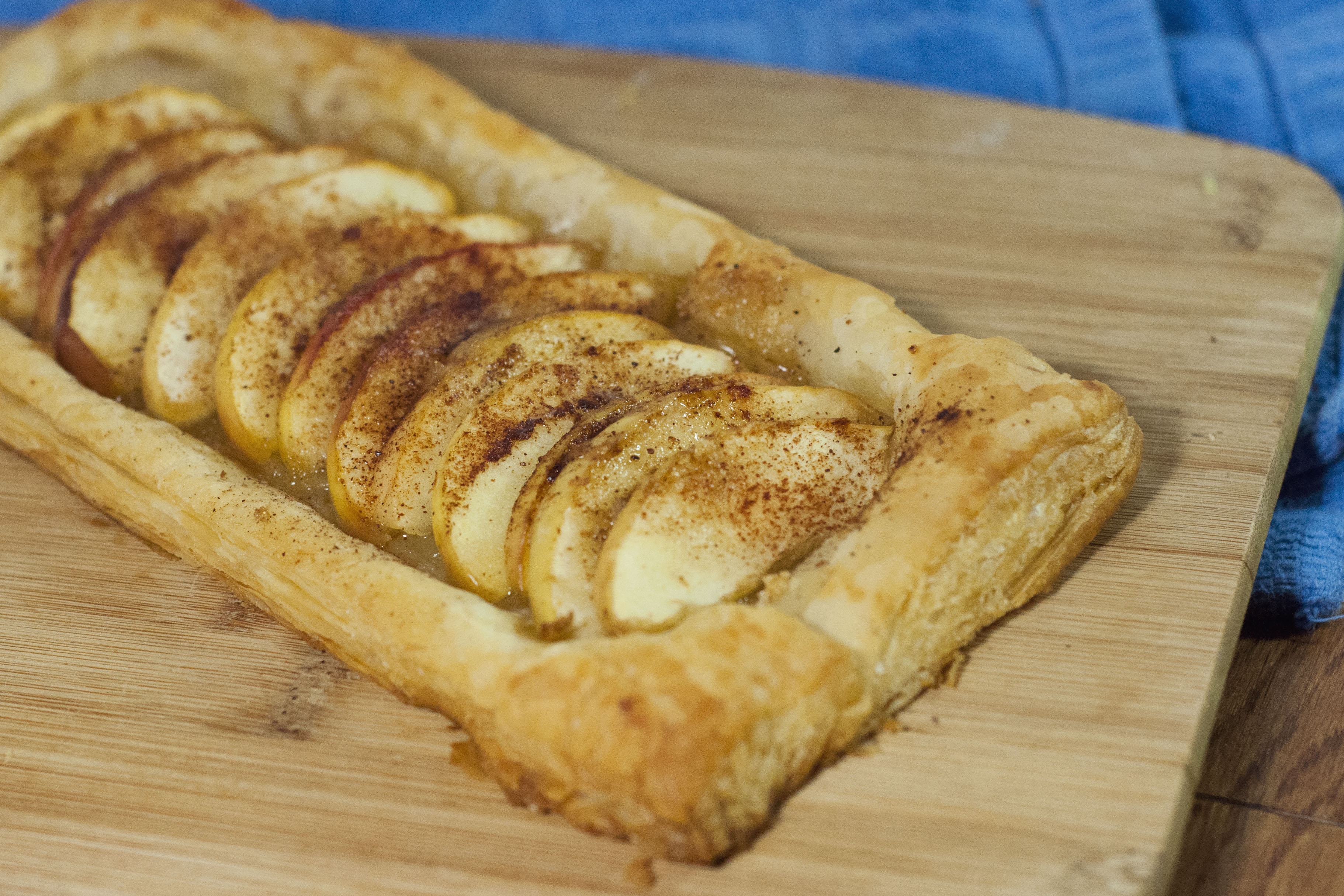this photo shows an apple tart made with puff pastry from the freezer section