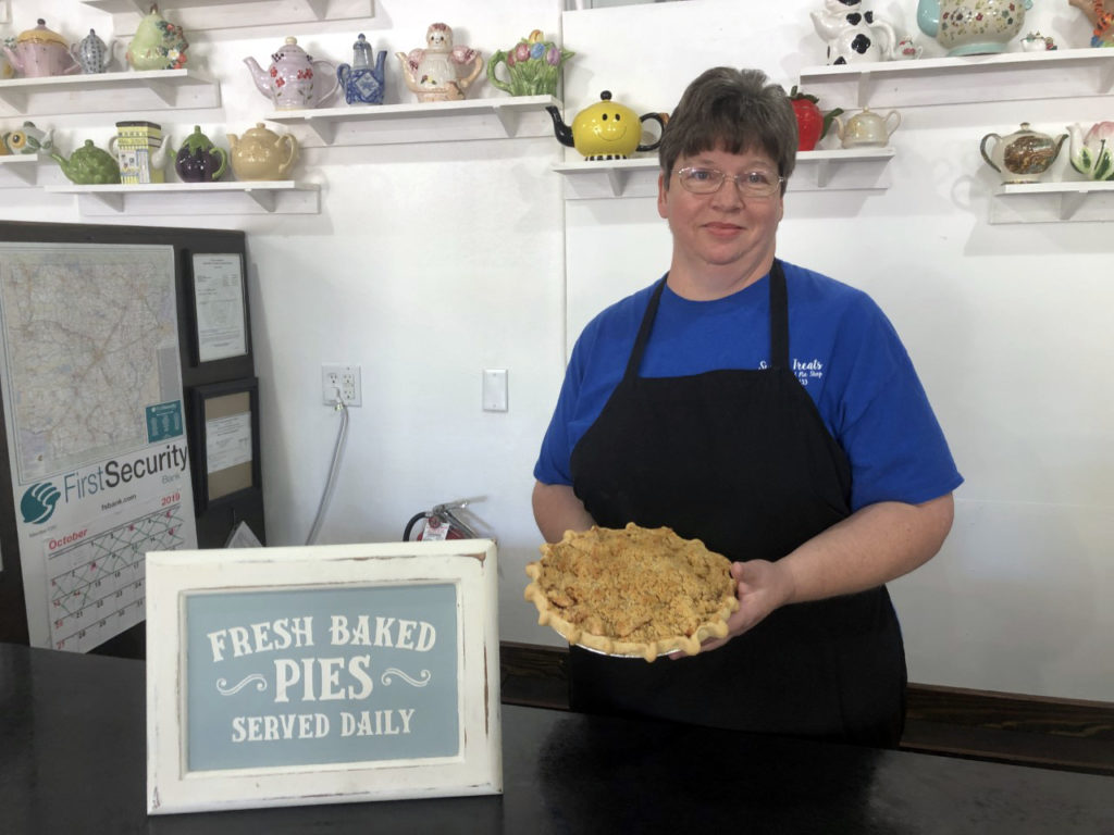 Sweet Treats Dutch Apple Pie Taste of Arkansas